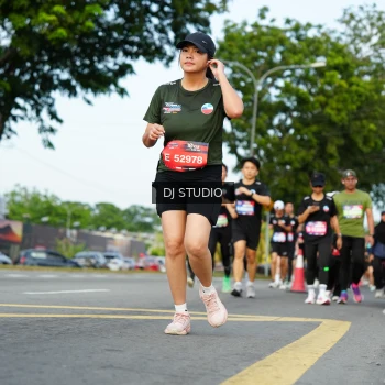 Runner Photo 3999392