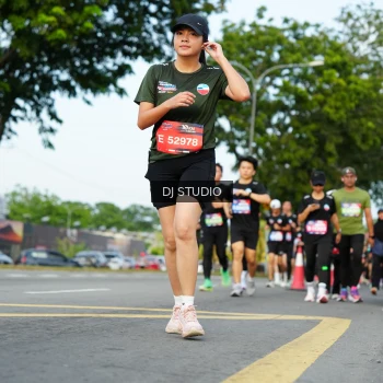 Runner Photo 3999393