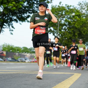 Runner Photo 3999402