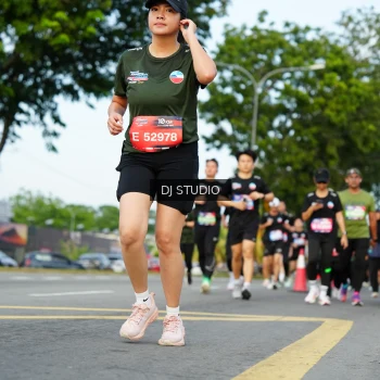 Runner Photo 3999411