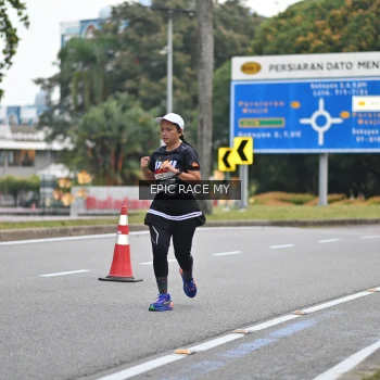 Runner Photo 3999422