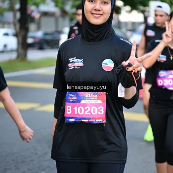 Runner Photo 3999431