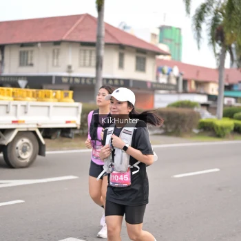 Runner Photo 3999436