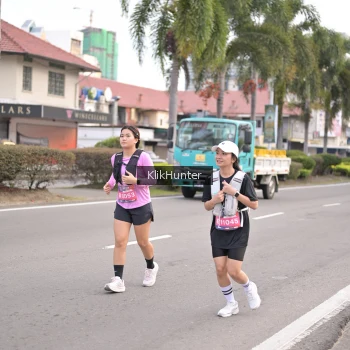 Runner Photo 3999443
