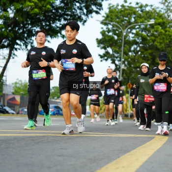Runner Photo 3999445