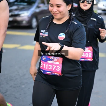 Runner Photo 3999449