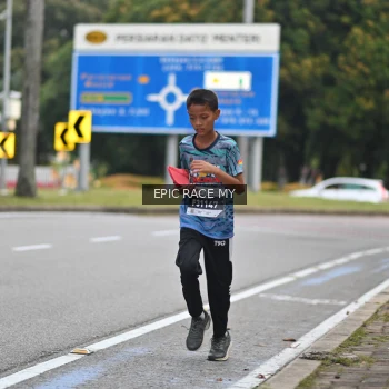 Runner Photo 3999454