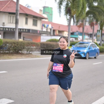 Runner Photo 3999455