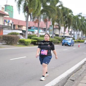 Runner Photo 3999475