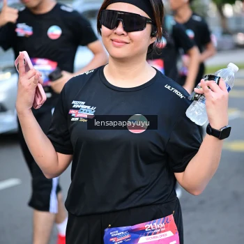 Runner Photo 3999478