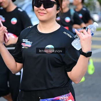 Runner Photo 3999487