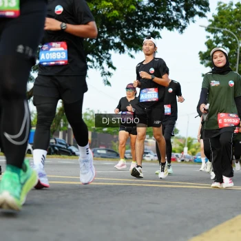 Runner Photo 3999489