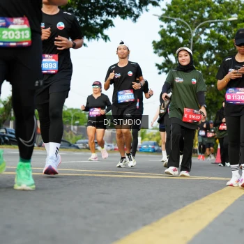 Runner Photo 3999499
