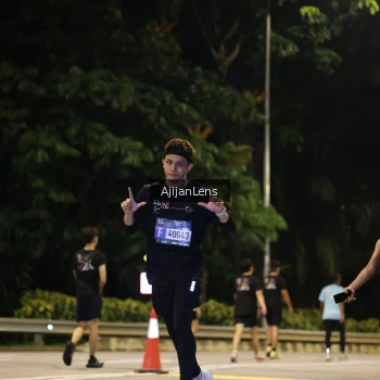 Runner Photo 3999535