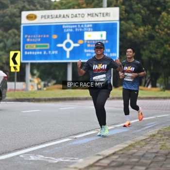 Runner Photo 3999556