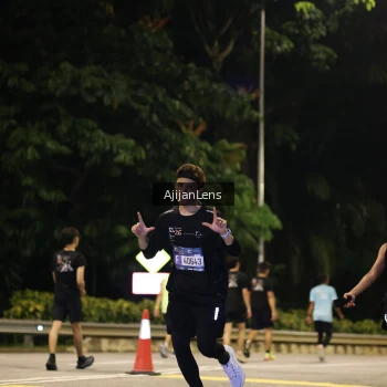 Runner Photo 3999566