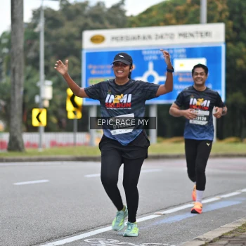 Runner Photo 3999586