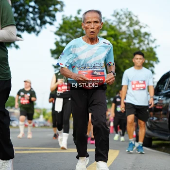 Runner Photo 3999610