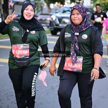 Runner Photo 3999617
