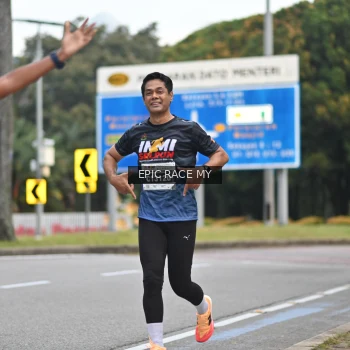 Runner Photo 3999622