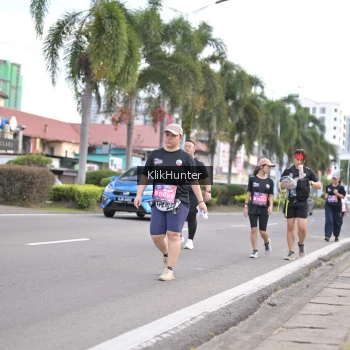 Runner Photo 3999631