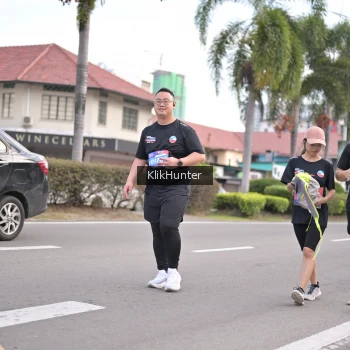 Runner Photo 3999640