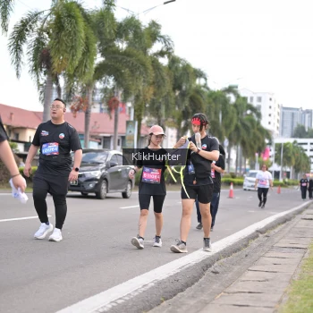 Runner Photo 3999644