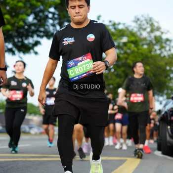 Runner Photo 3999666