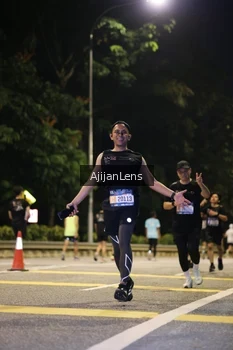 Runner Photo 3999679