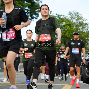 Runner Photo 3999683