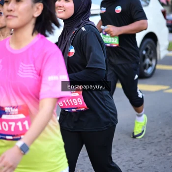 Runner Photo 3999691