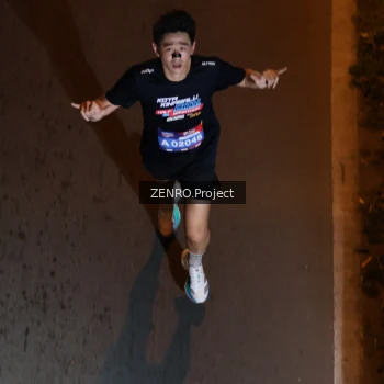 Runner Photo 3999692