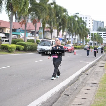 Runner Photo 3999699