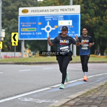 Runner Photo 3999716