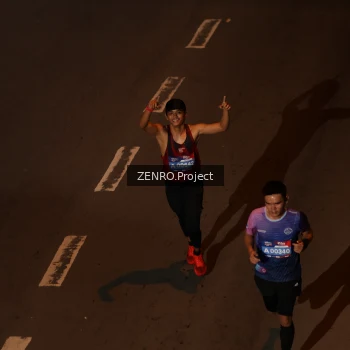Runner Photo 3999718
