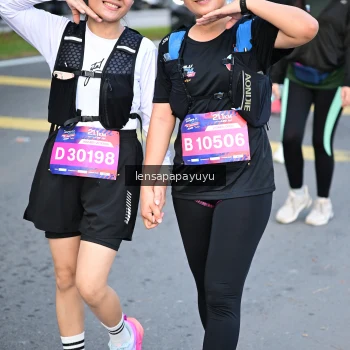 Runner Photo 3999750