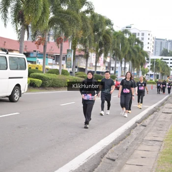 Runner Photo 3999752