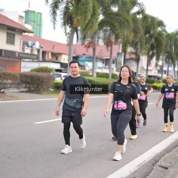 Runner Photo 3999775