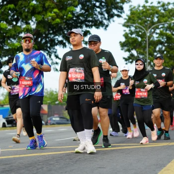 Runner Photo 3999803