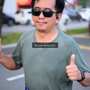 Runner Photo 3999819