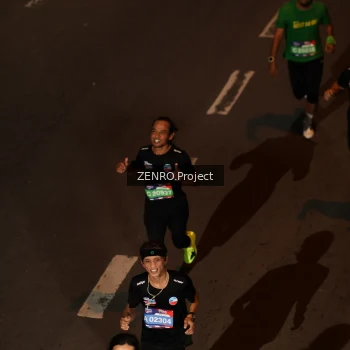 Runner Photo 3999824