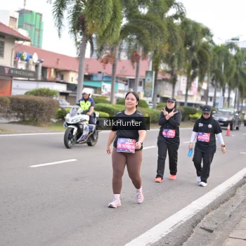 Runner Photo 3999826