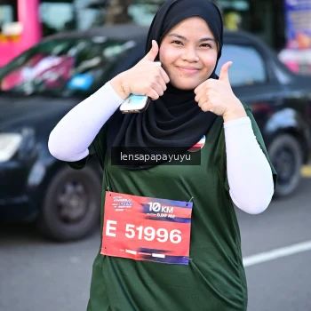 Runner Photo 3999840