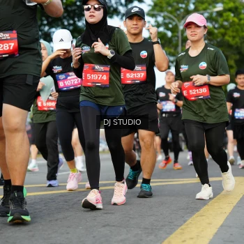 Runner Photo 3999856