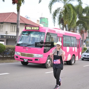 Runner Photo 3999862