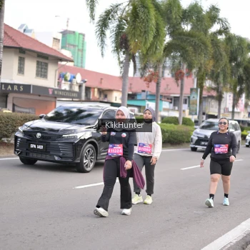 Runner Photo 3999866