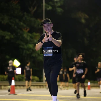 Runner Photo 3999881