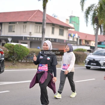 Runner Photo 3999886