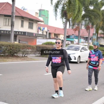 Runner Photo 3999892