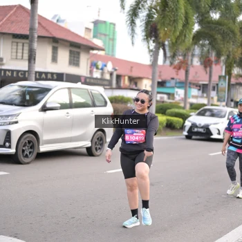 Runner Photo 3999898